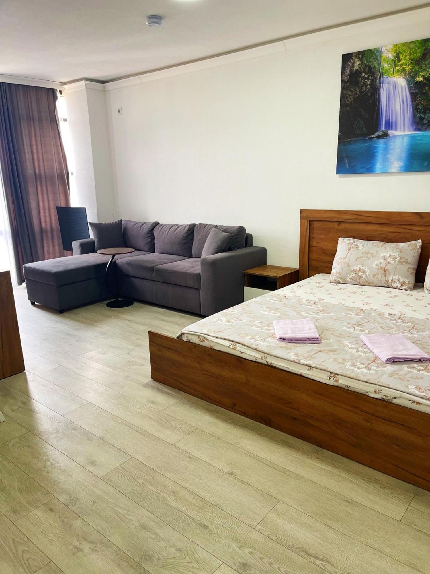 Infinity Plaza Hotel Gjakova Exterior photo